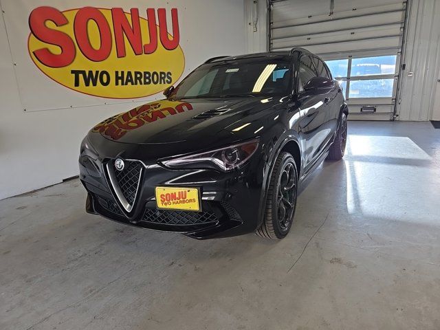 2018 Alfa Romeo Stelvio Quadrifoglio