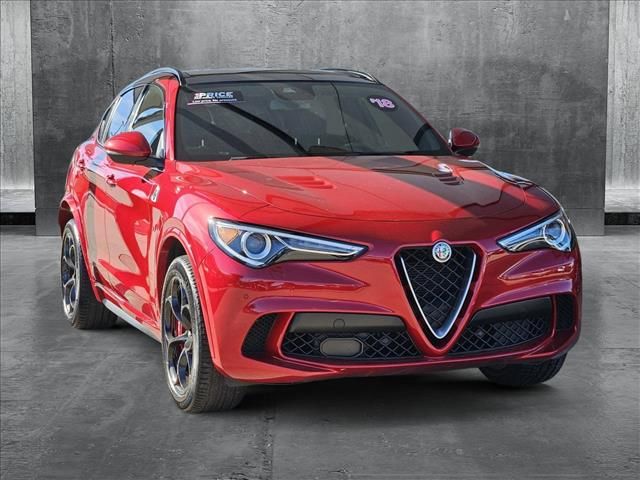 2018 Alfa Romeo Stelvio Quadrifoglio