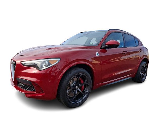 2018 Alfa Romeo Stelvio Quadrifoglio