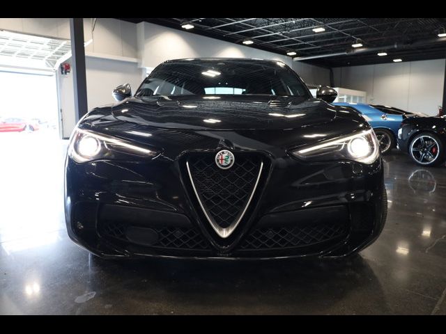 2018 Alfa Romeo Stelvio Quadrifoglio