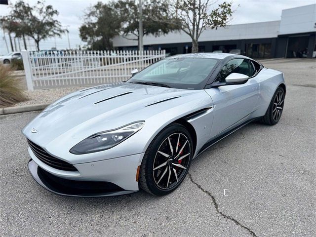 2018 Aston Martin DB11 V12