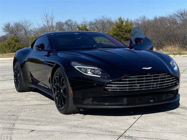 2018 Aston Martin DB11 V12