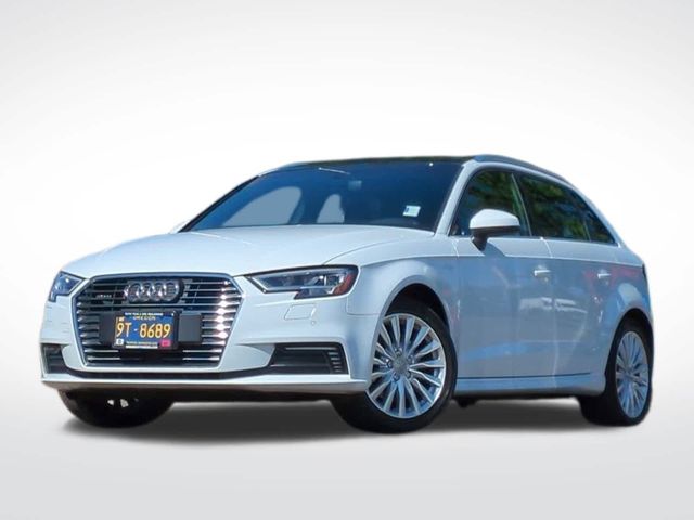 2018 Audi A3 Sportback e-tron Premium Plus