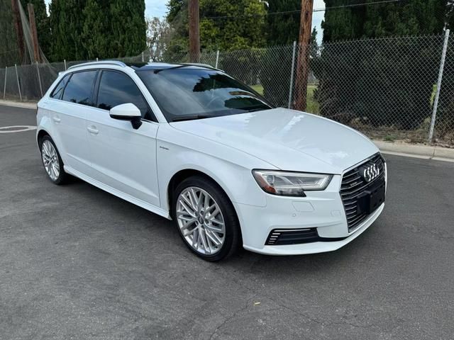 2018 Audi A3 Sportback e-tron Premium Plus