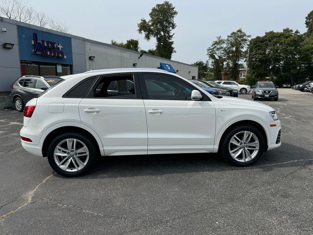 2018 Audi Q3 Sport Premium