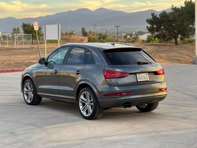 2018 Audi Q3 Sport Premium