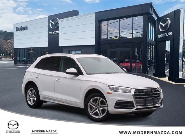 2018 Audi Q5 Premium