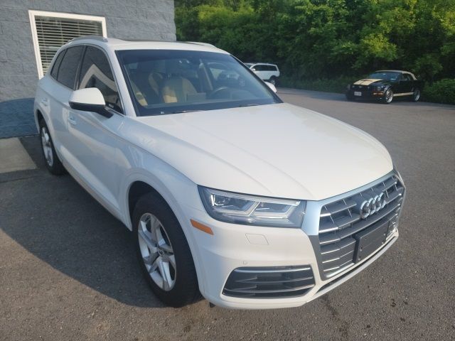 2018 Audi Q5 Premium Plus