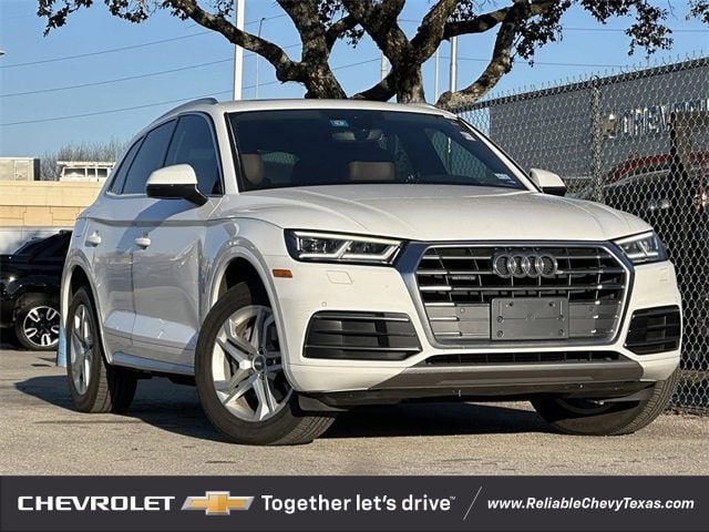 2018 Audi Q5 Premium Plus