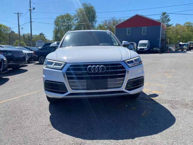 2018 Audi Q5 Premium Plus