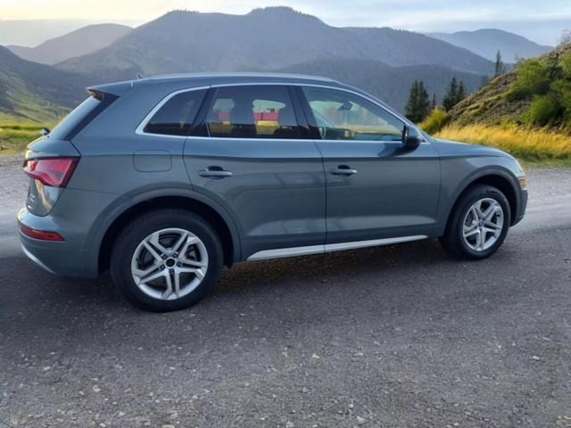 2018 Audi Q5 Premium Plus