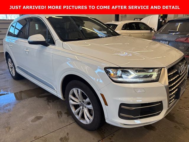 2018 Audi Q7 Premium