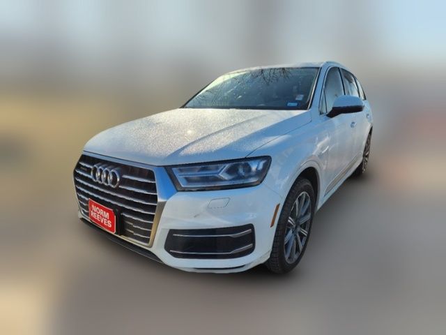 2018 Audi Q7 Premium Plus