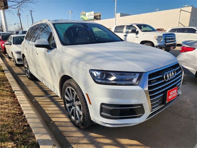 2018 Audi Q7 Premium Plus