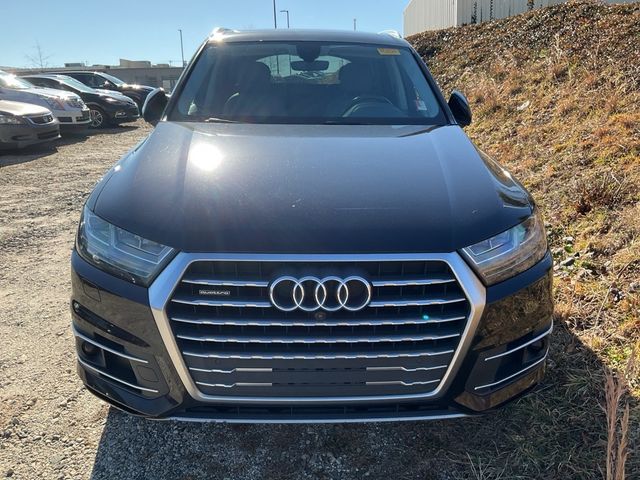 2018 Audi Q7 Premium Plus