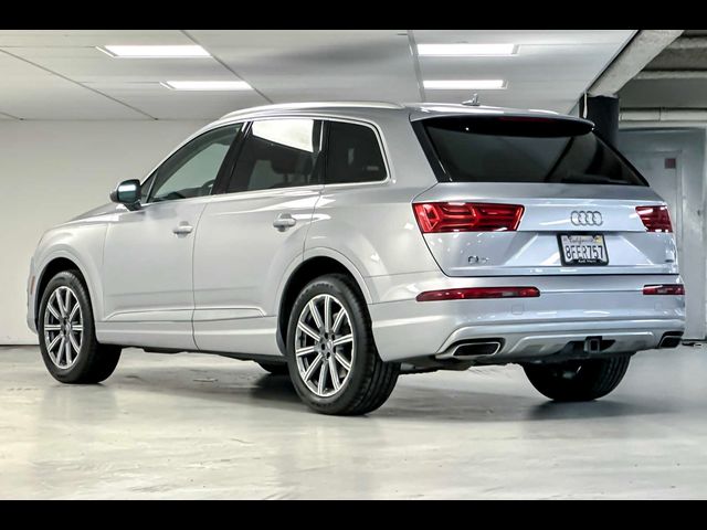 2018 Audi Q7 Premium Plus