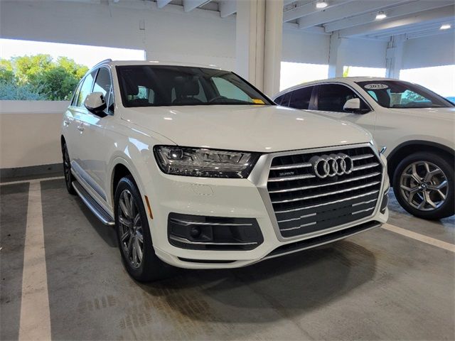 2018 Audi Q7 Premium Plus