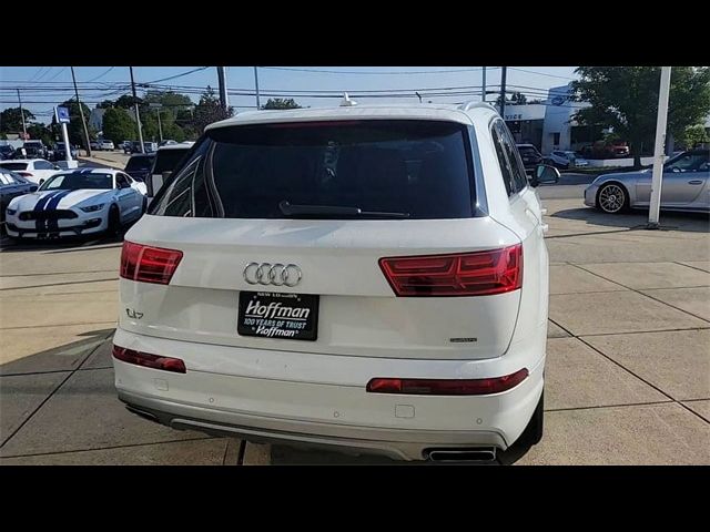 2018 Audi Q7 Premium Plus