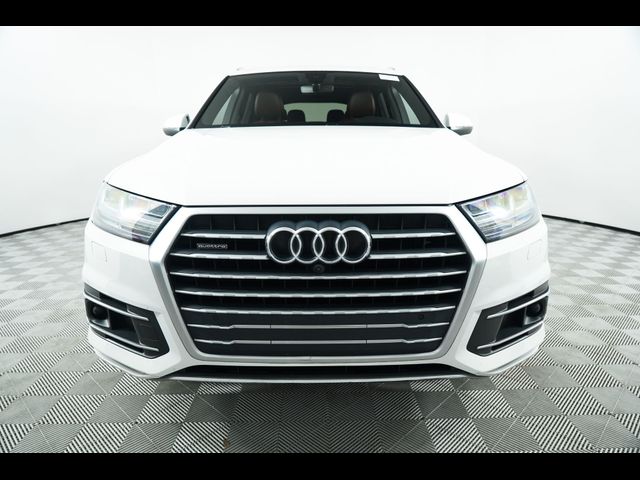 2018 Audi Q7 Premium Plus