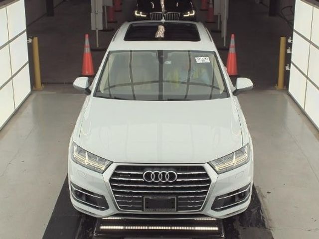 2018 Audi Q7 Premium Plus