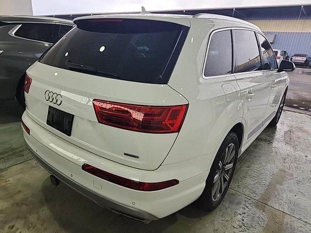 2018 Audi Q7 Premium Plus