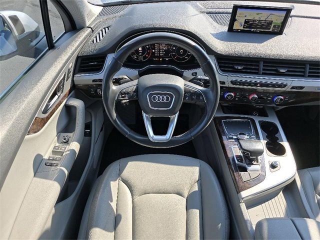 2018 Audi Q7 Premium Plus