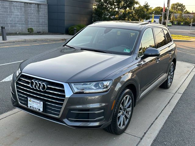 2018 Audi Q7 Premium Plus