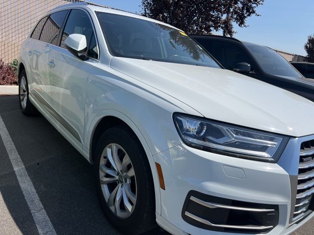 2018 Audi Q7 Premium