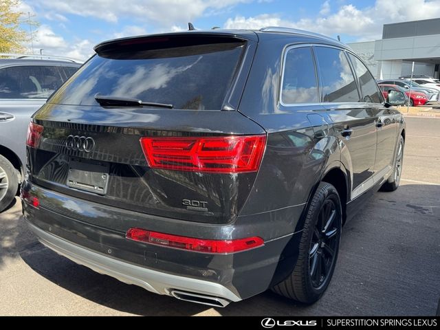 2018 Audi Q7 Premium Plus