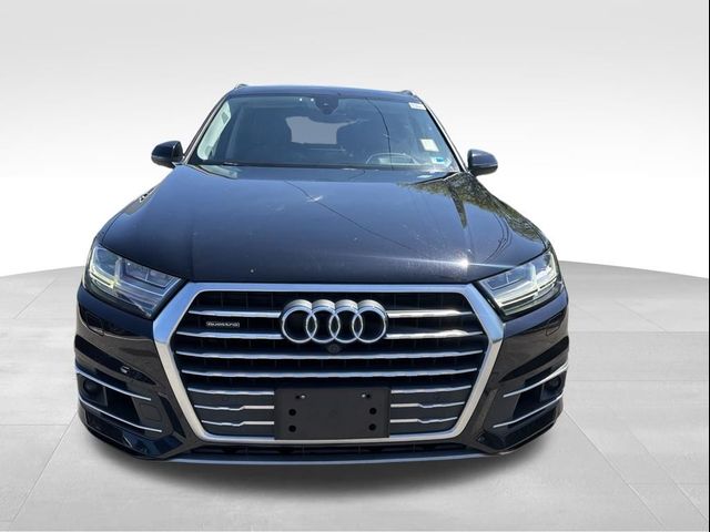 2018 Audi Q7 Prestige