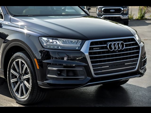 2018 Audi Q7 Premium Plus