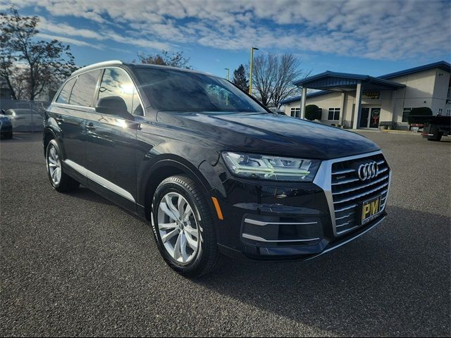 2018 Audi Q7 Premium Plus