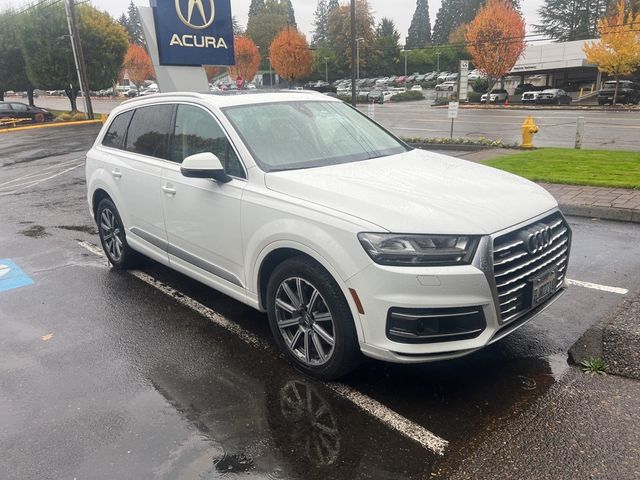 2018 Audi Q7 Premium Plus