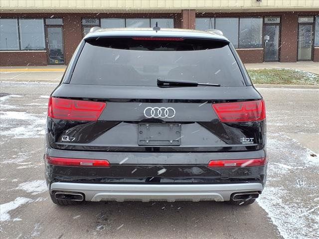 2018 Audi Q7 Premium Plus