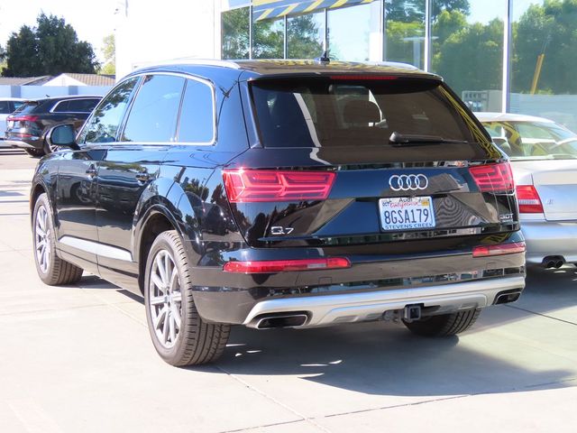 2018 Audi Q7 Premium Plus