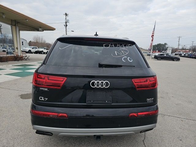 2018 Audi Q7 Premium Plus