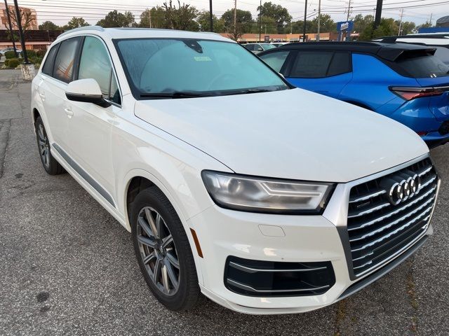 2018 Audi Q7 Premium Plus