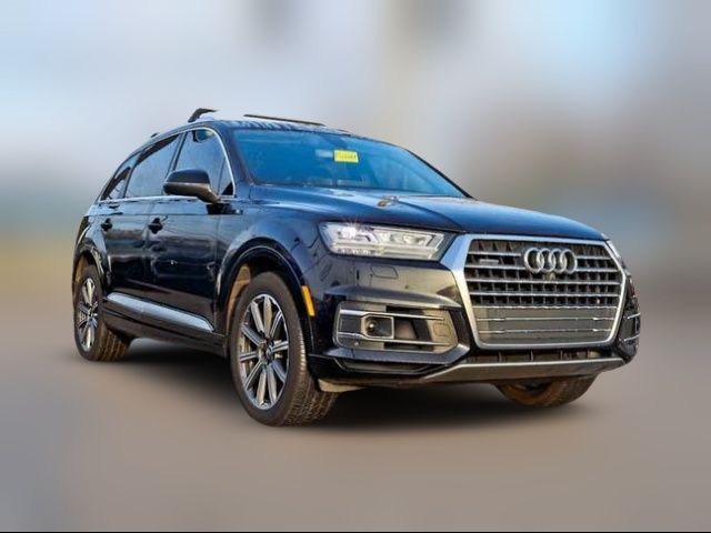 2018 Audi Q7 Premium Plus