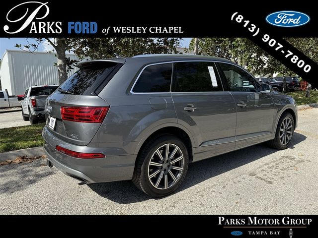 2018 Audi Q7 Premium Plus