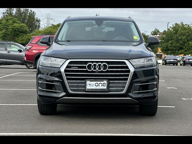 2018 Audi Q7 Premium Plus
