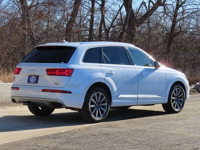 2018 Audi Q7 Premium Plus