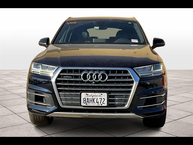 2018 Audi Q7 Premium Plus