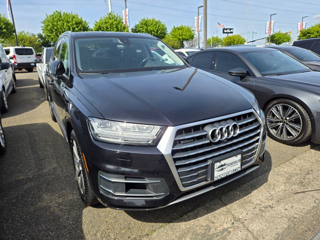 2018 Audi Q7 Premium Plus