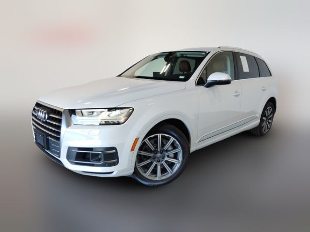 2018 Audi Q7 Premium Plus