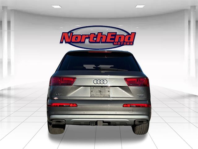 2018 Audi Q7 Premium Plus