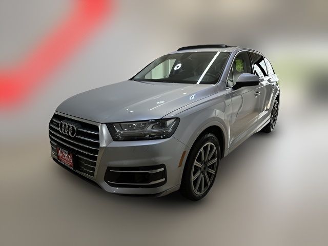 2018 Audi Q7 Premium Plus