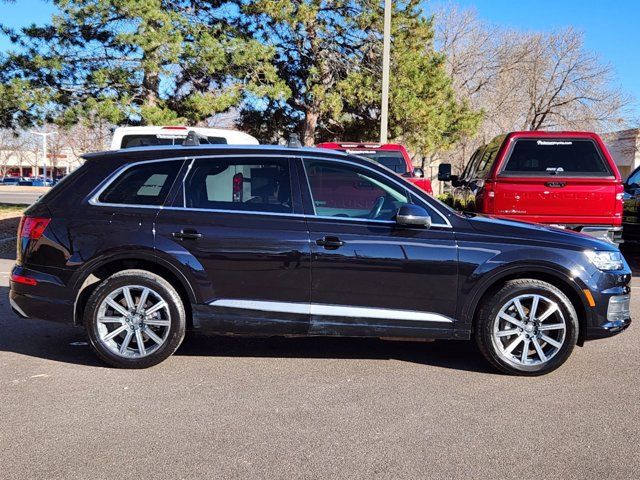 2018 Audi Q7 Premium Plus