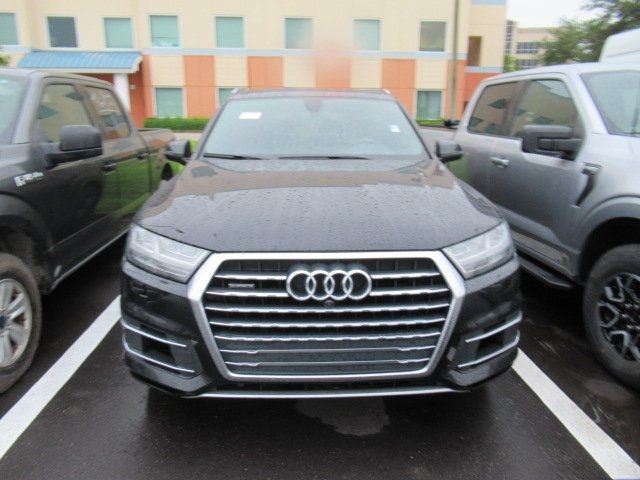 2018 Audi Q7 Premium Plus