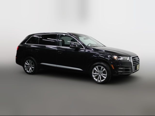 2018 Audi Q7 Premium Plus