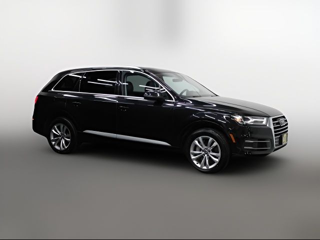 2018 Audi Q7 Premium Plus
